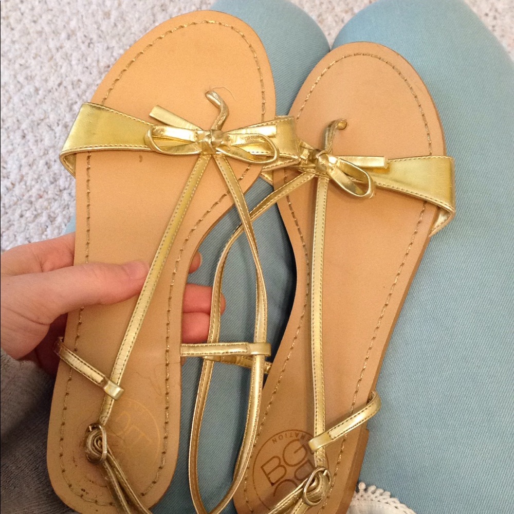 Gold sandals - Picture 2 of 3